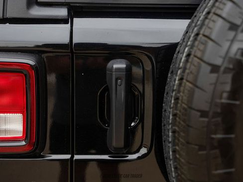 Used 2024 Jeep Wrangler Sport S image 77