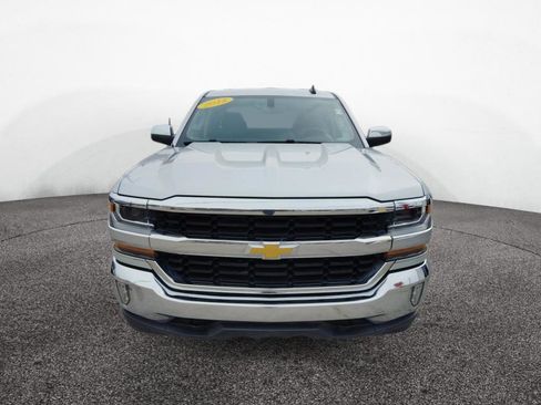 Used 2018 Chevrolet Silverado 1500 LT w/ All Star Edition image 2
