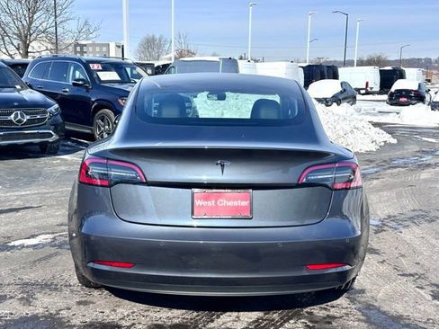Used 2021 Tesla Model 3 Standard Range Plus image 8