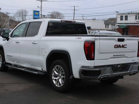 Used 2021 GMC Sierra 1500 SLT w/ X31 Off-Road Package image 3