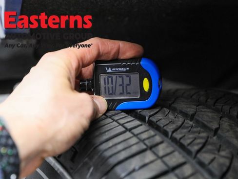 Used 2022 Chevrolet Silverado 1500 Custom image 27