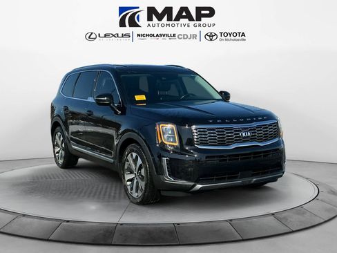 Used 2021 Kia Telluride EX w/ EX Premium Package image 7