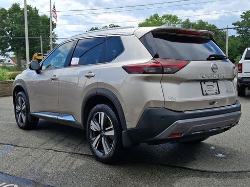 Used 2023 Nissan Rogue SL w/ SL Premium Package AWD/4WD image 4