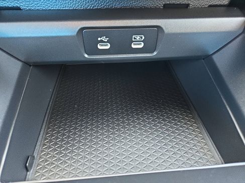 Certified 2025 Honda Accord LX image 24