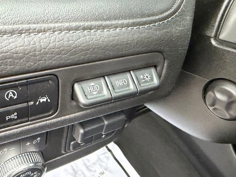 Used 2023 GMC Yukon XL Denali w/ Denali Reserve Package image 41