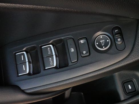 Certified 2022 Honda Accord Sport image 19