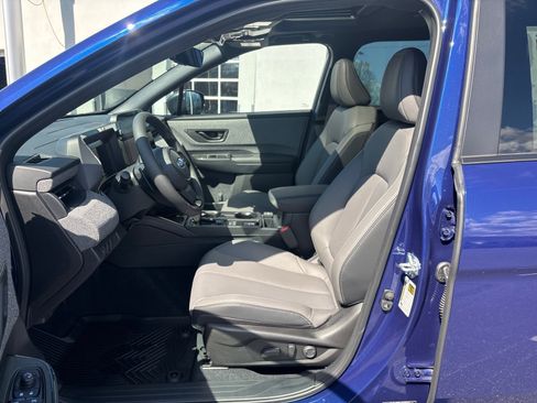 New 2026 Subaru Outback Limited image 12