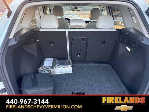 Used 2025 Volkswagen Taos SE image 46