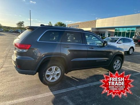 Used 2015 Jeep Grand Cherokee Laredo w/ Quick Order Package 23E AWD/4WD image 4