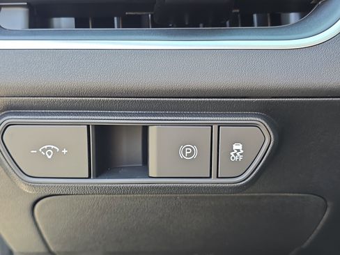 New 2025 Kia K4 LXS image 29