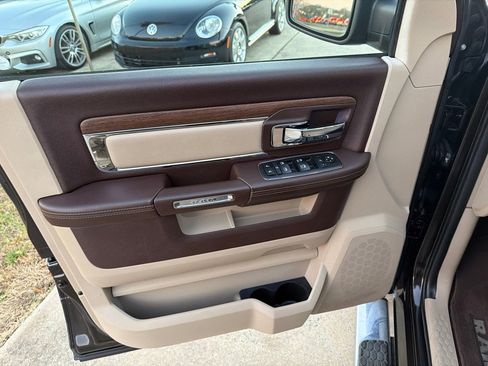 Used 2017 RAM 1500 Laramie w/ Convenience Group image 36