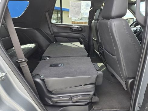 Used 2025 Chevrolet Tahoe Z71 AWD/4WD image 29