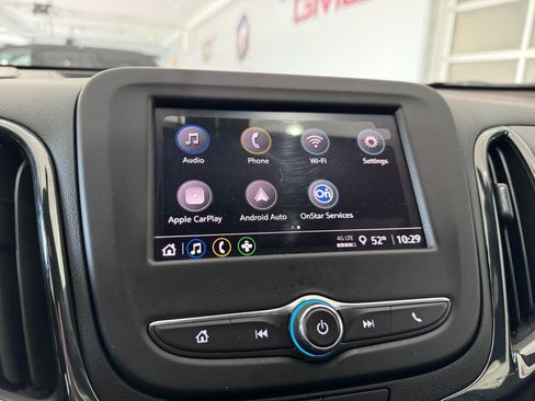 Used 2022 Chevrolet Equinox RS image 18