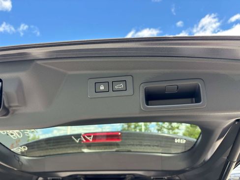 New 2026 Subaru Outback Premium AWD/4WD image 5