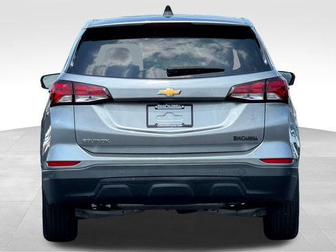 Used 2023 Chevrolet Equinox LS w/ LS Convenience Package FWD image 6