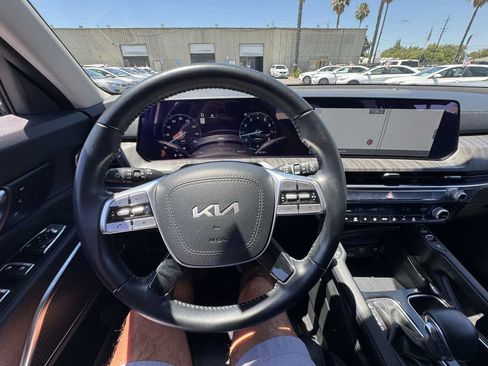 Used 2024 Kia Telluride SX FWD image 37