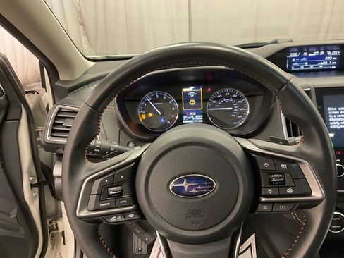 Used 2023 Subaru Crosstrek 2.5i Limited w/ Popular Package #4 image 13