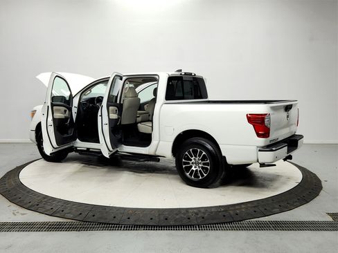 Used 2023 Nissan Titan SV w/ Accessory Utility Package image 13