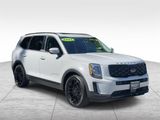 Used 2021 Kia Telluride EX w/ EX Premium Package image 3
