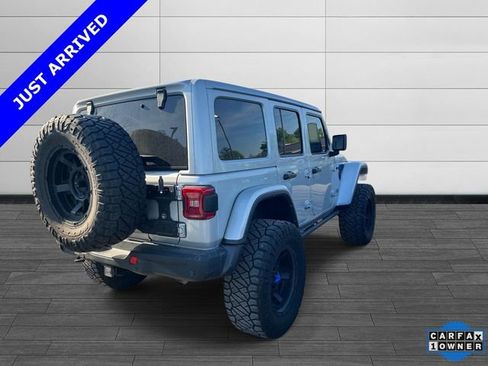 Used 2022 Jeep Wrangler Unlimited Rubicon w/ Steel Bumper Group AWD/4WD image 3
