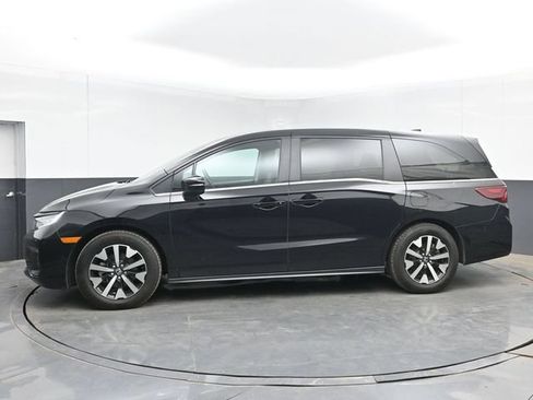 Used 2025 Honda Odyssey EX-L image 6