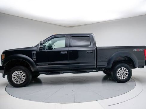 Used 2018 Ford F250 XLT w/ Snow Plow Prep Package AWD/4WD image 2