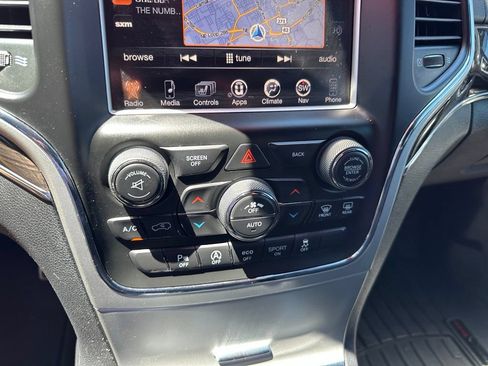 Used 2016 Jeep Grand Cherokee High Altitude AWD/4WD image 27