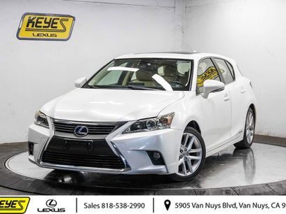 Used 2016 Lexus CT 200h w/ Navigation Package