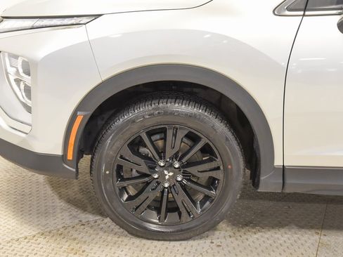Used 2024 Mitsubishi Eclipse Cross LE image 13