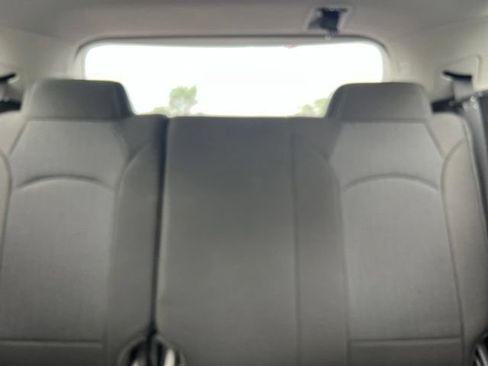 Used 2016 Chevrolet Traverse LT w/ Style and Technology Package FWD image 29