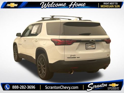 Certified 2023 Chevrolet Traverse RS w/ LPO, Floor Liner Package AWD/4WD image 5