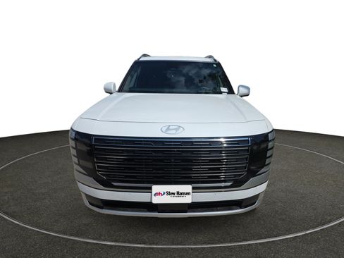 Certified 2026 Hyundai Palisade Calligraphy AWD/4WD image 10