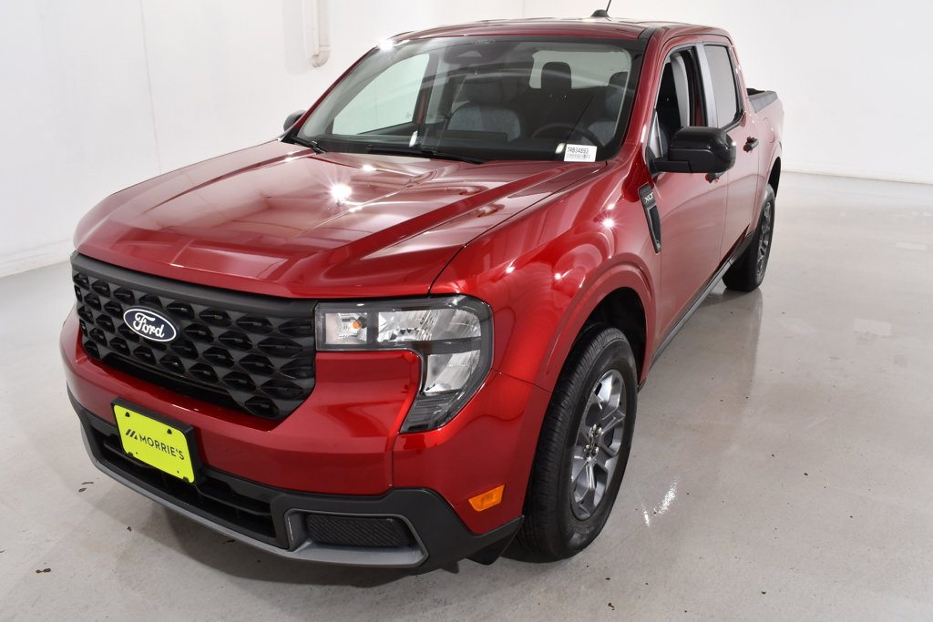 New 2026 Ford Maverick XLT w/ Equipment Group 301A AWD/4WD image 2