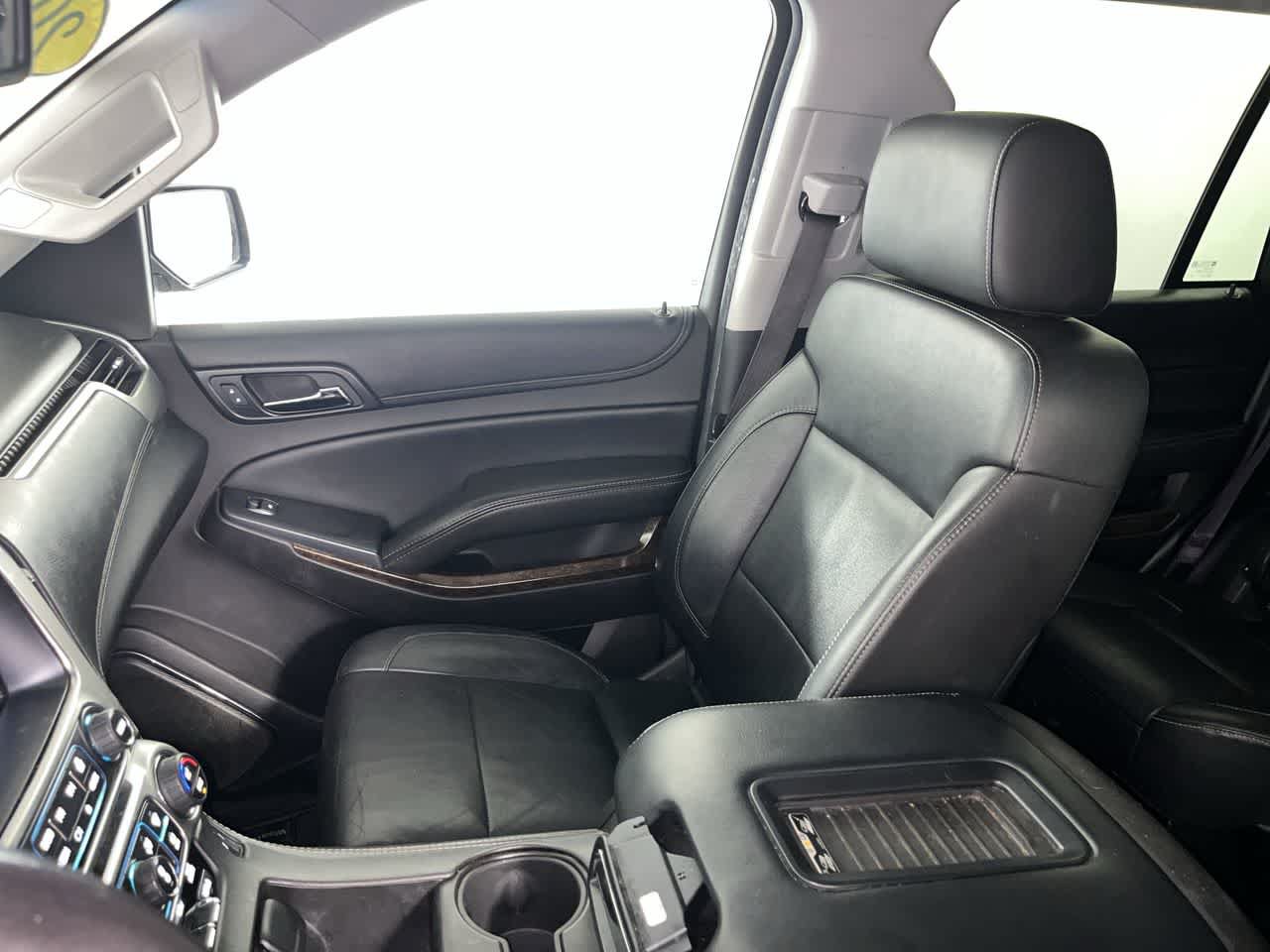 Used 2015 Chevrolet Tahoe LT AWD/4WD image 28