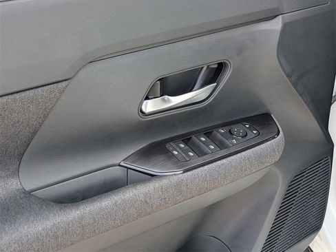 New 2026 Nissan Kicks SV image 16