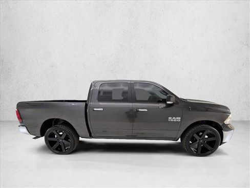 Used 2018 RAM 1500 Big Horn image 4