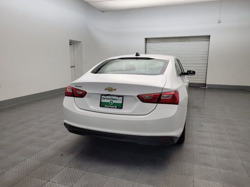 Used 2024 Chevrolet Malibu LS FWD image 7