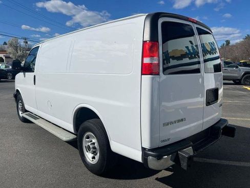 Used 2024 GMC Savana 2500 w/ Driver Convenience Package RWD image 10