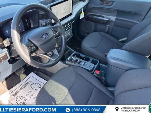 Used 2025 Ford Maverick XL image 10