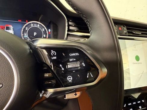 New 2026 Jaguar F-PACE R-Dynamic S image 18