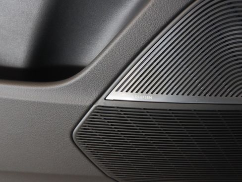 New 2026 Audi RS Q8 performance image 28