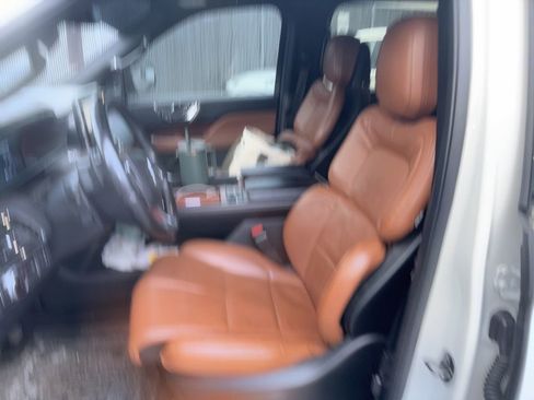 Certified 2020 Lincoln Navigator L Reserve w/ Equipment Group 201A Reserve image 8