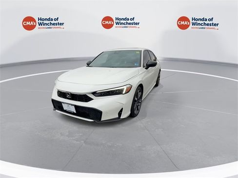 Used 2025 Honda Civic Sport Touring image 4