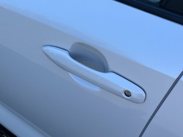 Used 2025 Toyota Corolla SE FWD image 13