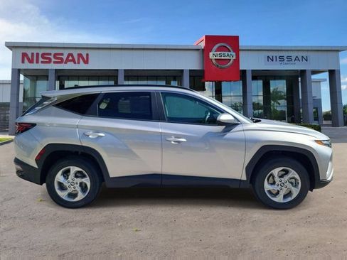 Used 2024 Hyundai Tucson SEL AWD/4WD image 3