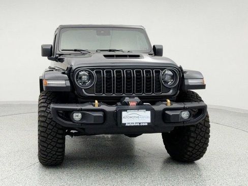 Used 2025 Jeep Wrangler Unlimited Rubicon 392 AWD/4WD image 2