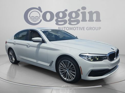 Used 2020 BMW 530i w/ Convenience Package RWD image 7