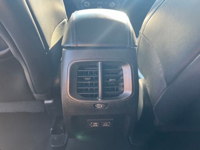 Certified 2021 Jeep Cherokee Latitude Plus AWD/4WD image 22