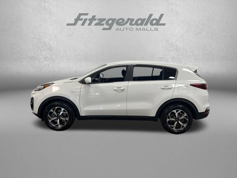 Used 2020 Kia Sportage LX AWD/4WD image 2