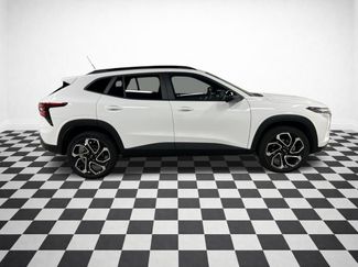 Certified 2025 Chevrolet Trax RS w/ Driver Confidence Package video 2